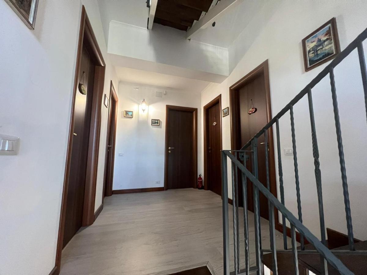 B&B Fili Al Casale 1121 Róma Kültér fotó